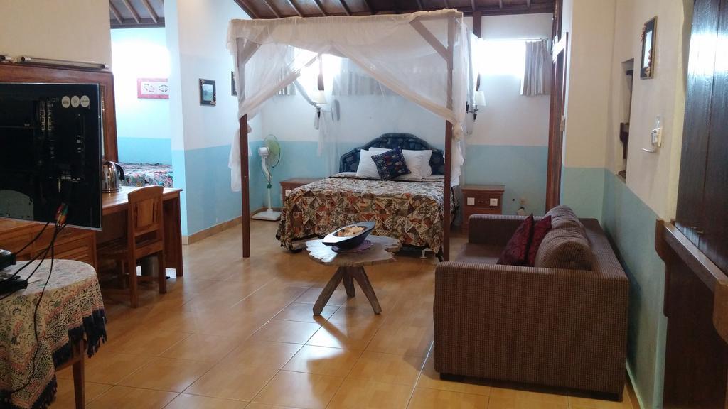 Aahh Bali Bed And Breakfast Jimbaran  Exterior photo