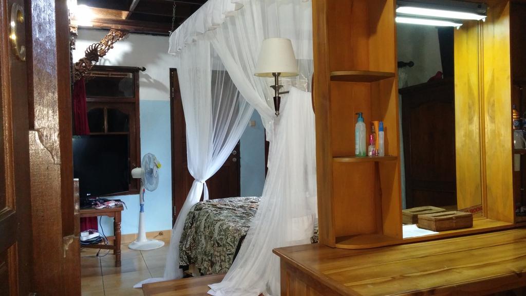 Aahh Bali Bed And Breakfast Jimbaran  Exterior photo