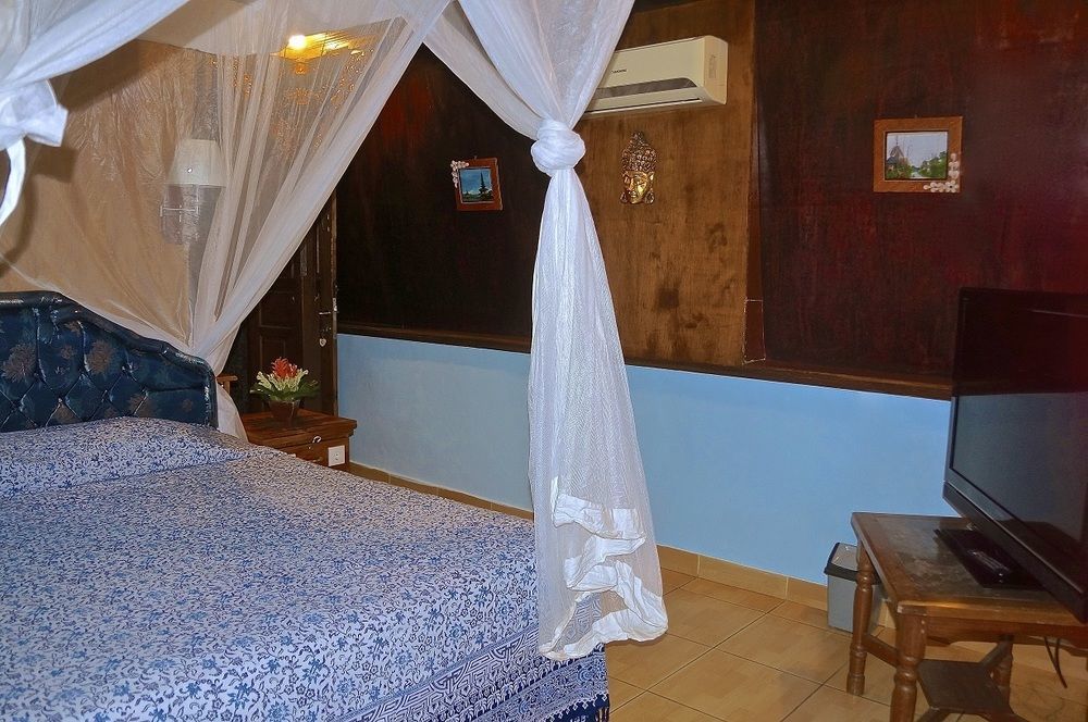 Aahh Bali Bed And Breakfast Jimbaran  Exterior photo